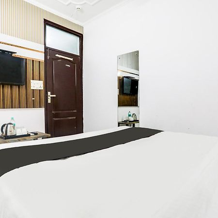 Hotel O Anchal Dx New Delhi Exterior photo
